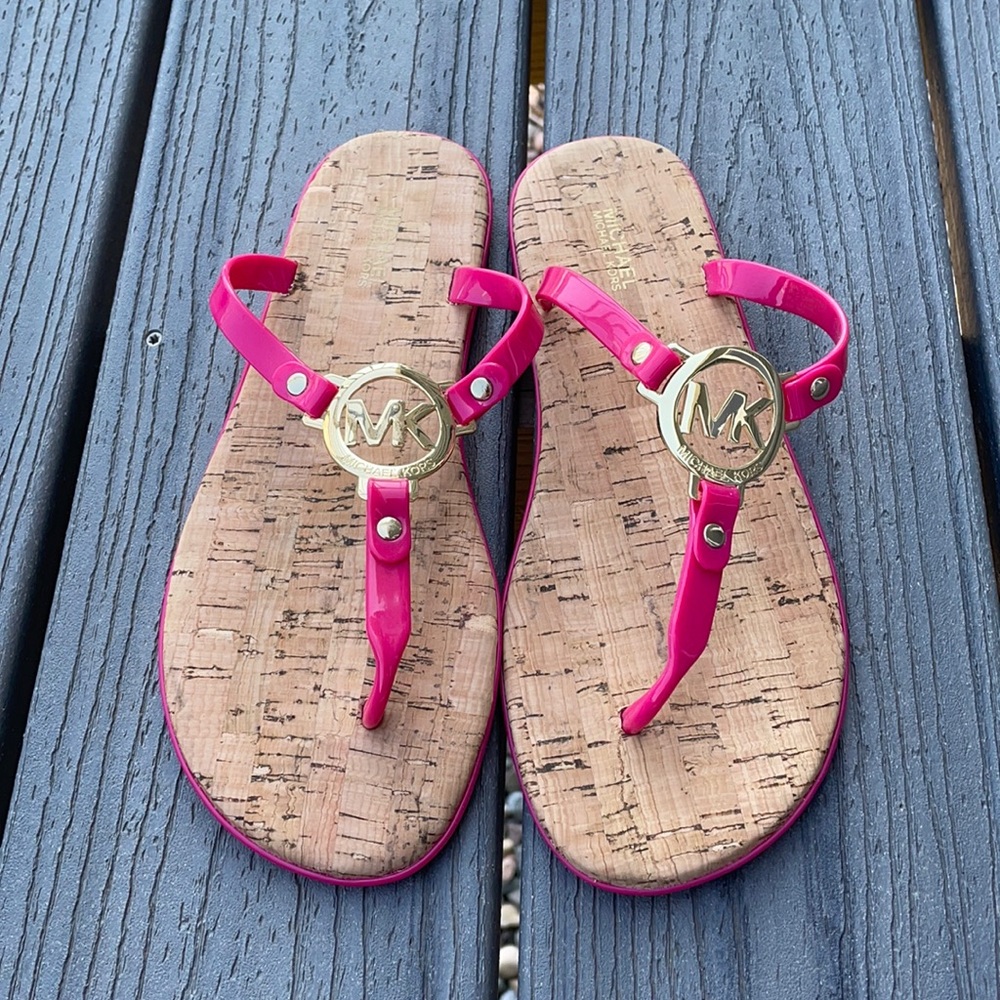 Authentic Michael Kors Charm Jelly sandals. Size 8